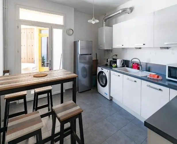 Le Belfort - Grand Avec Terrasse Et Parking Prive Lägenhet